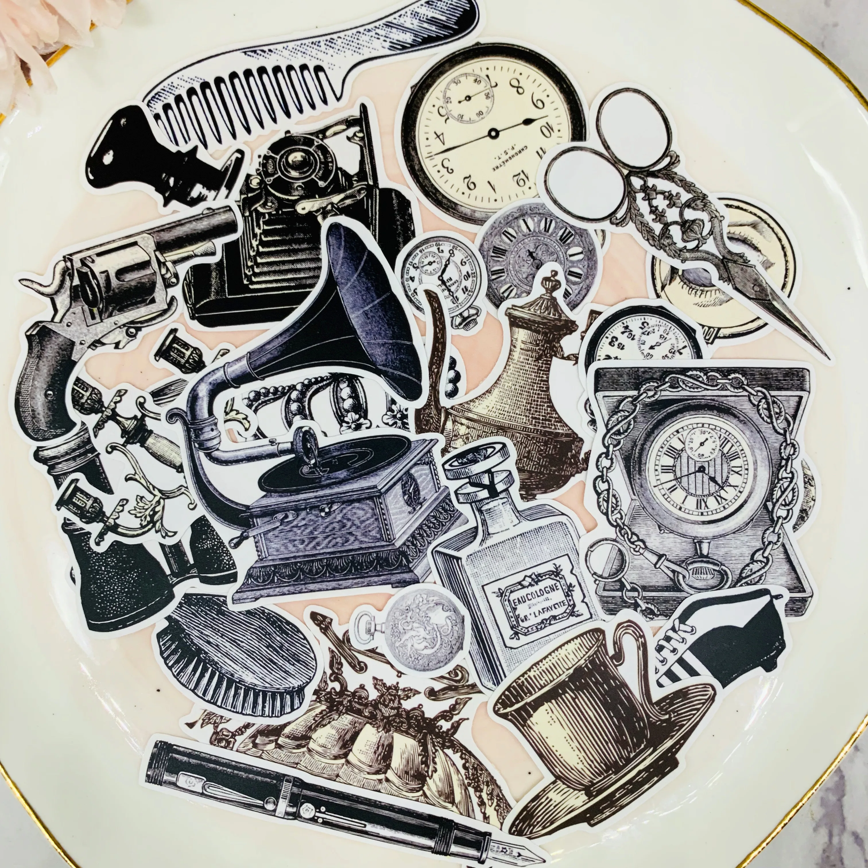 

24PCS vintage mini Paper Stickers Crafts And Scrapbooking stickers book Decorative sticker DIY Stationery
