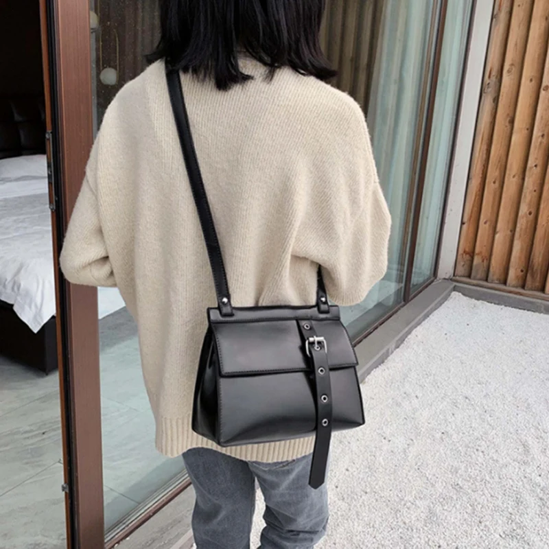 

Vintage Square Crossbody Bag Fashion New High Quality PU Leather Women Designer Handbag Shoulder Messenger Bag
