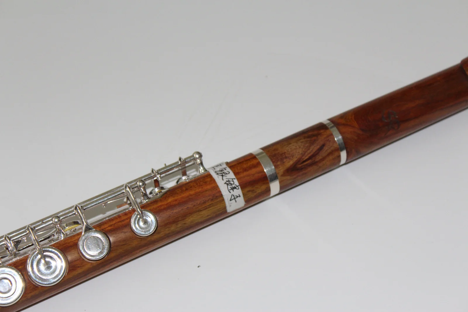 Рисунок 3 - Желтая флейта из грушевого дерева-B