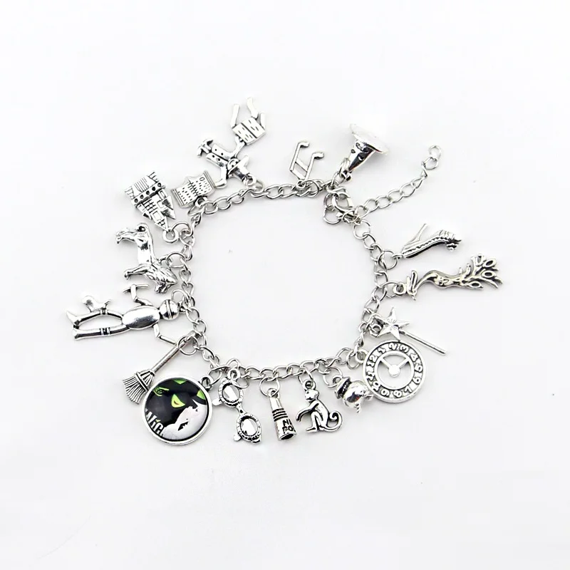 B133 Кошмар перед Рождеством Персонализированные Череп Браслеты с тыквой ювелирные изделия Джек Скеллингтон брелки бутик подарки на Хэллоуин - Окраска металла: B133