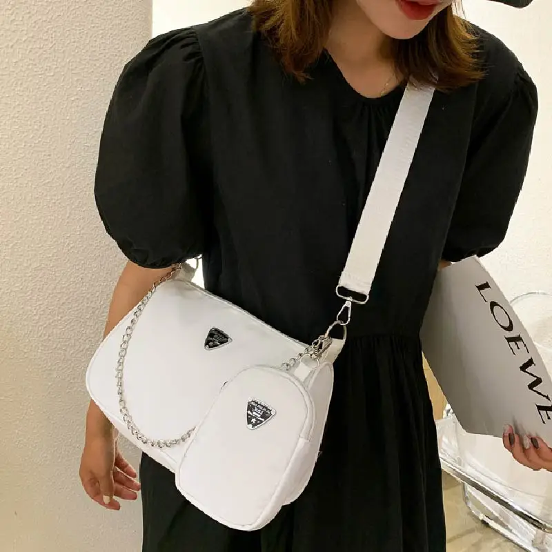 

Luxury Designers Chain Crossbody Bag Women Famous Brand Leather Shoulder Bag Lady Retro Travel Handbag Girl Mini Cute Chest Bag