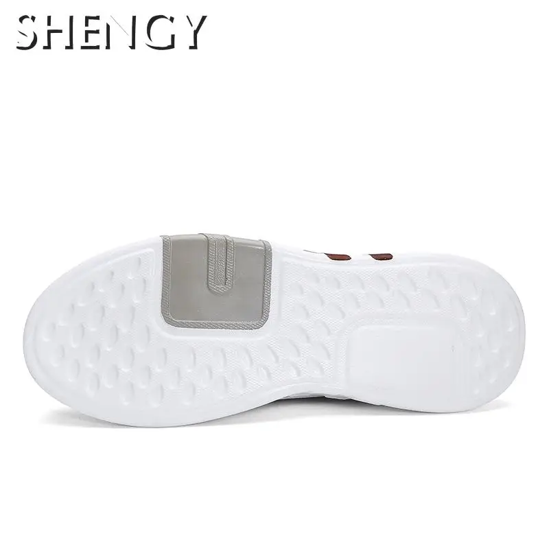 

2021 Sports Shoes Men Male Sneakers Man Causal Mesh Outdoor Shoes Lightweight Breathable Men Shoes Running Fashion Walking Shoes