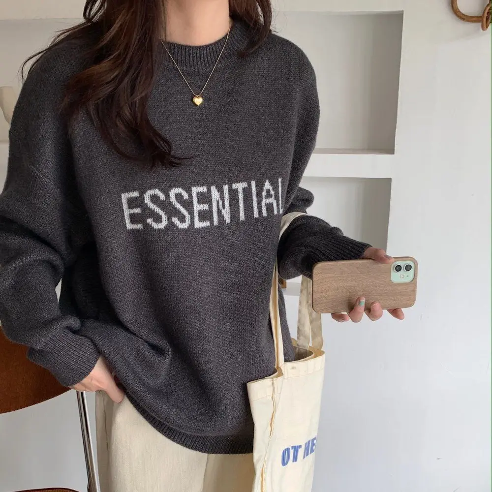 

Свитер женский шерстяной свободного покроя с круглым вырезом и длинными рукавами