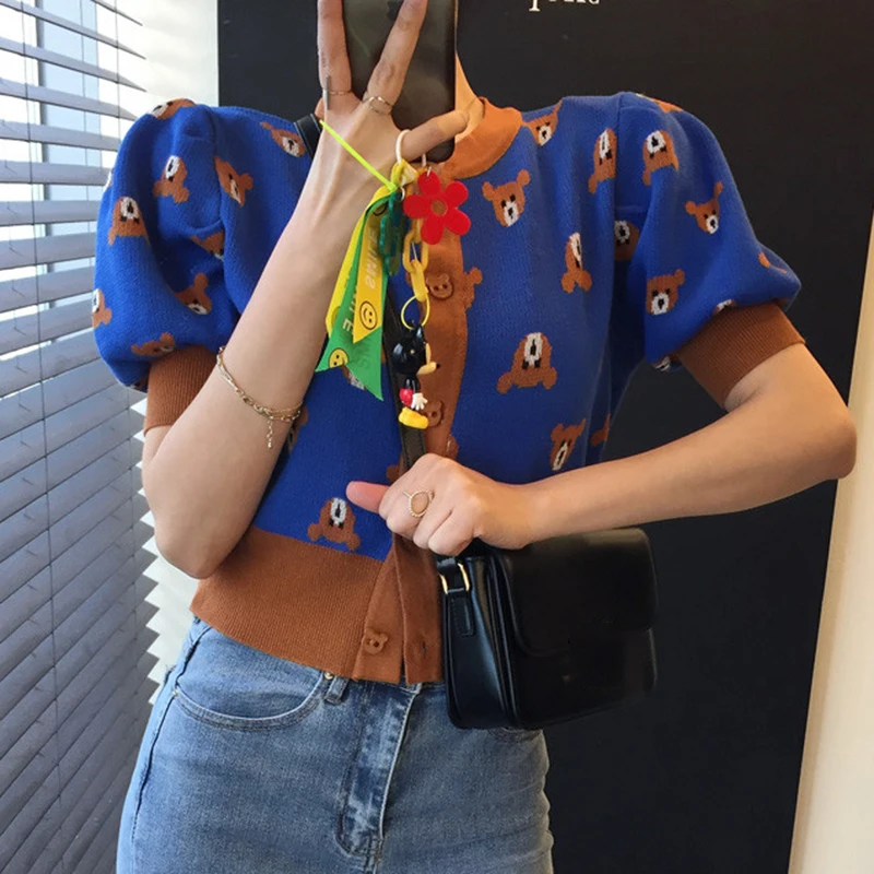 

Korea Chic Summer Age Reduction Wild Bear Pattern Round Neck Pullover Casual Puff Sleeve Short Knit Sweater Top