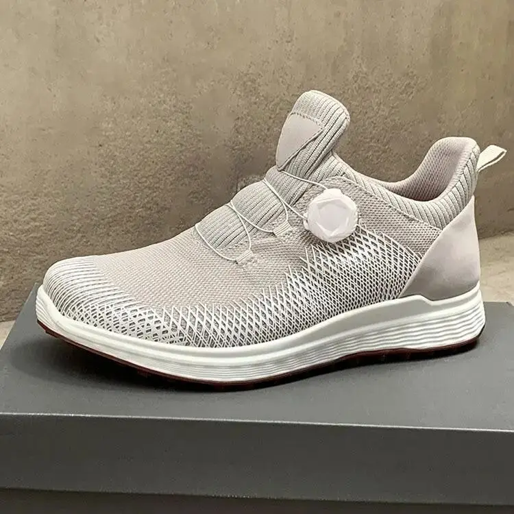 

2021 Fashion Brand Golf Sneakers for Men Breathable Professional Quick Lacing Golf Trainers for Men Beige Golf Shoes Spike Man