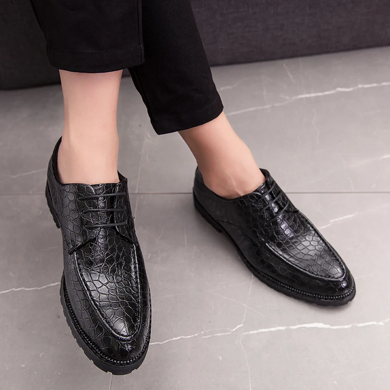 Кроссовки мужские кожаные на шнуровке повседневные уличные туфли-оксфорды