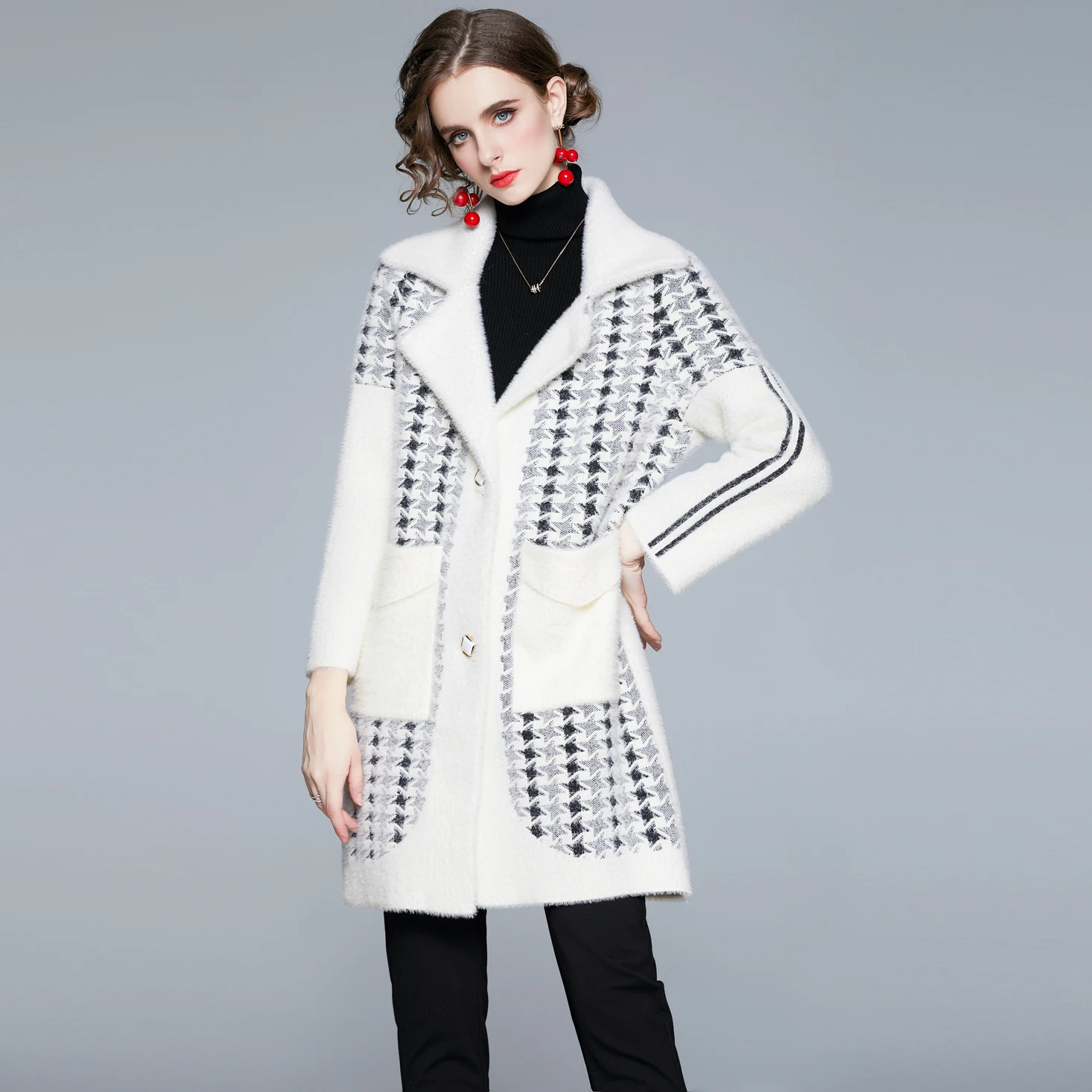 

Simgent Women Coat Winter Color Block Suit Collar Single Breasted Fur Jacket Woman Winterjas Dames 2020 Fausse Fourrure SG012075