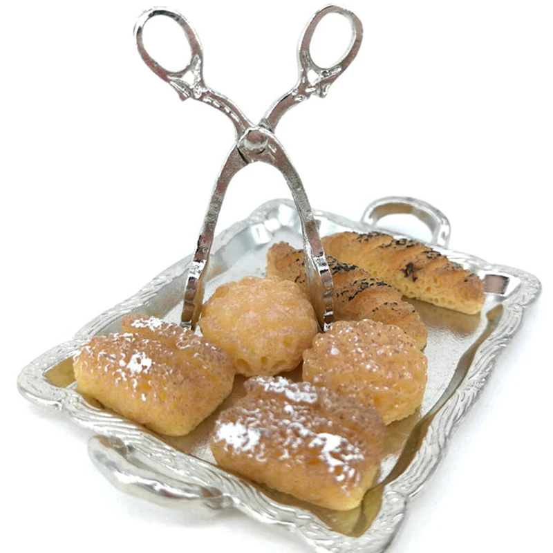 

Silver Tray + Silver Clip + 6 Breads 8Pcs 1:12 Dollhouse Miniature Doll Houses Accessories For Dollhouse Decals