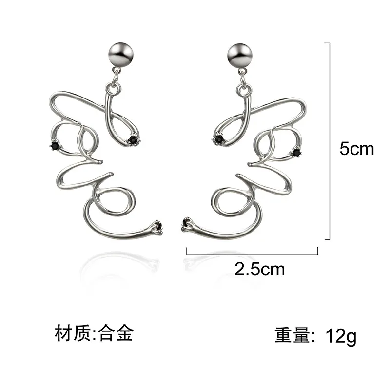 Большие висячие серьги с полыми сердечками новый дизайн для счастливых девушек