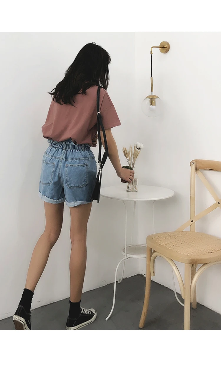 

2021 Summer High Waist Denim Shorts Women Casual Loose Ladies Fashion Roll Up Hem Elastic Waist Pocket Blue White Jeans Female