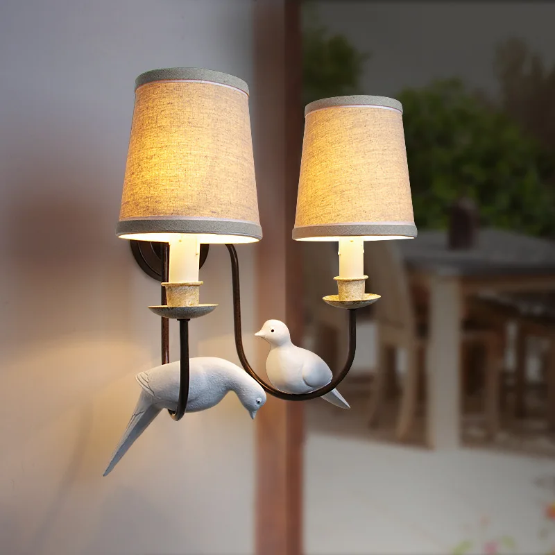 

Nordic Iron Vintage American Wall Lamp LED Bedside Lamp Wall Light Pastoral Personality Resin Bird Dropping Lights