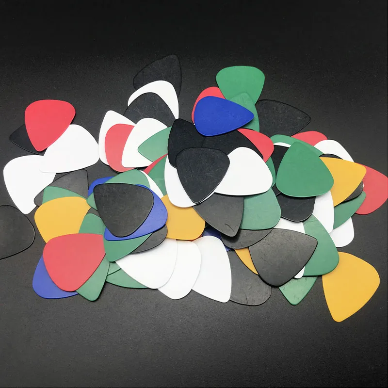 100pcs herz form abs gitarre pick 05mm akustische elektrische bass gutiar pick plektrum guitarra musical instrument free global shipping