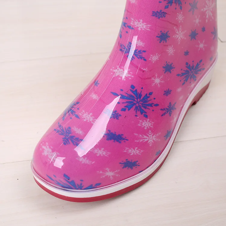 Женские резиновые сапоги средней длины модные теплые из хлопка для дождливой