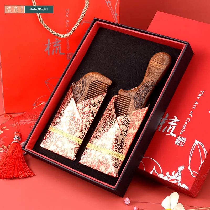 

Wooden Comb Wedding Dowry A Pair Red Hi Anti-static Comb Ladies Long Hair Household Sandalwood Comb Gift Box Set