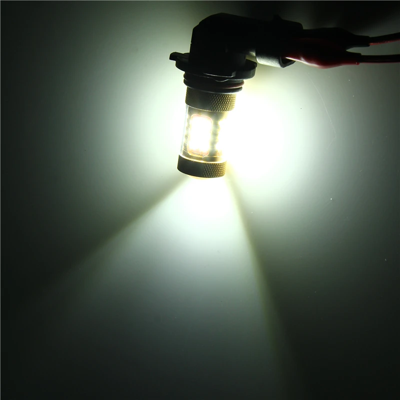 

NEW 2pcs Car Led 9006 28W Fog Lamps 3030 28SMD 6500K High Power Bulbs 12V HB4 Parking Lights Turning led For Ford Driving lights