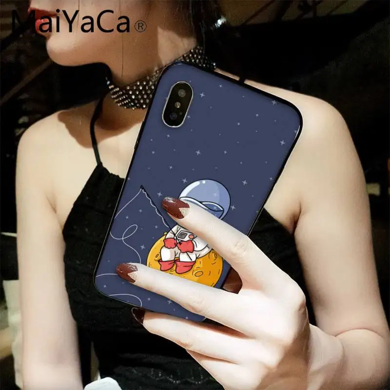 

MaiYaCa Astronaut Art cute space Luxury Phone Case for iPhone 12 8 7 6 6S Plus X XS MAX 5 5S SE XR 11 12 pro promax