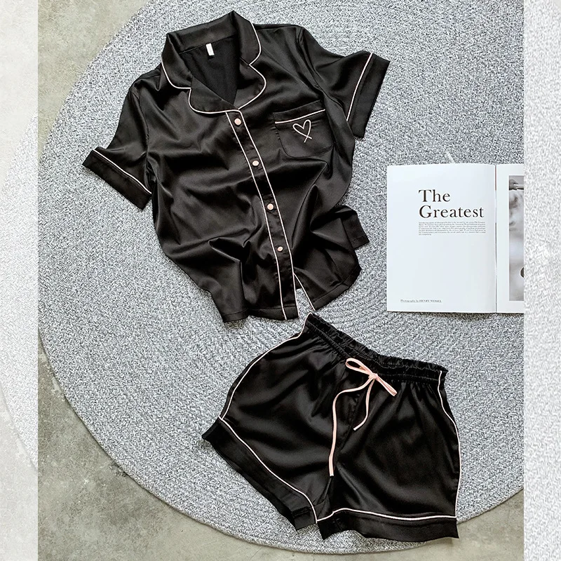 

ChunShang Silk Pajamas For Women Heart Embroidered Pj Set Home Suit Satin Nightwear Set Sleepwear 2021 Pijama Verano Mujer
