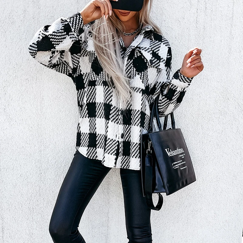 

Женское пальто с отложным воротником и карманами, на осень/зиму