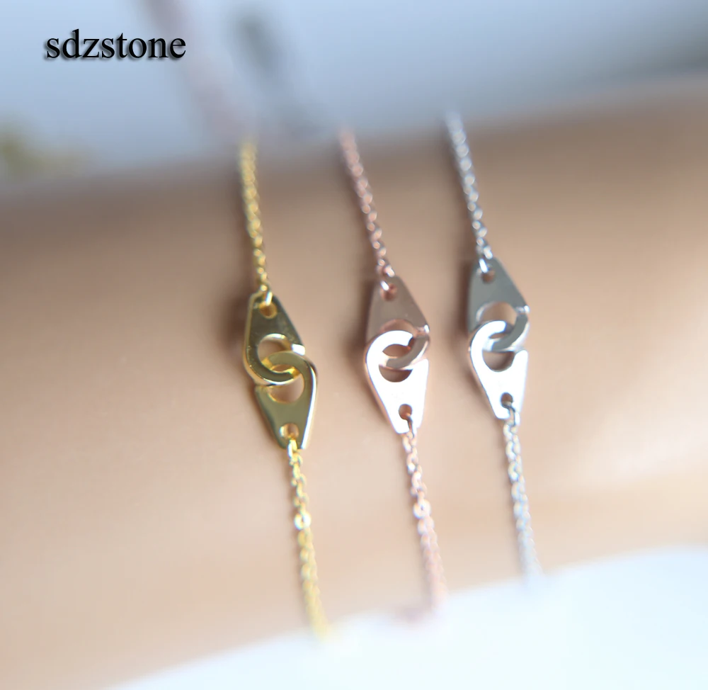 Браслет-манжета из серебра 925 пробы без камней | Украшения и аксессуары