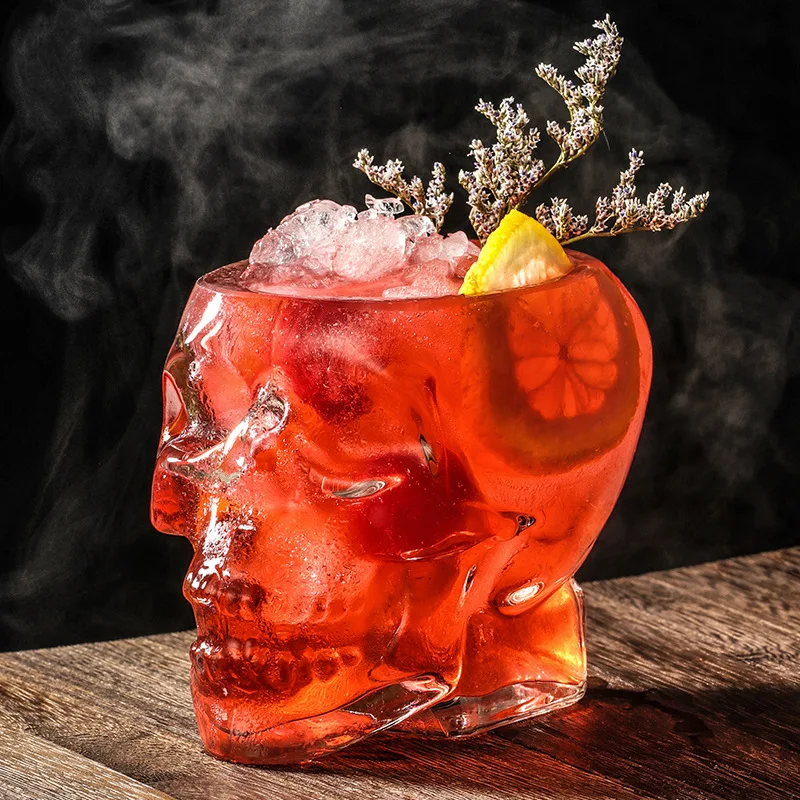 

Creative Skull Glass Whiskey Wine Vodka Transparent Glass 3D Crystal Skull Head Cup Cocktail Cup Halloween Liquor Wine Glass Bar