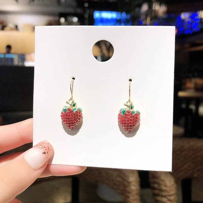 

Korean Strawberry Red Color Drop Earrings Lovely Sweet Cute Temperament Pendant Earring Student Patry Jewelry for Women Gifts