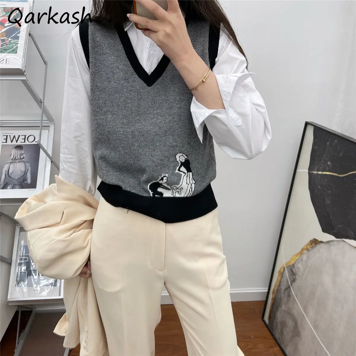 

Sweater Vest Women Print V-neck Lovely Simple Cropped Teens Spring Sweet Ulzzang Design Chic Knitwear Soft Popular Girls Retro