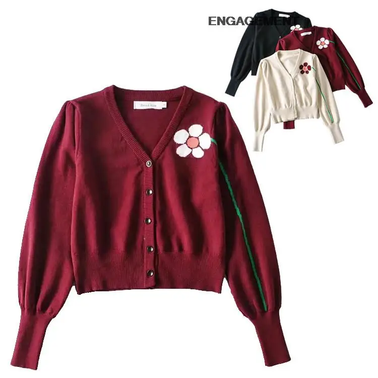 

Hoodies & Sweatshirts