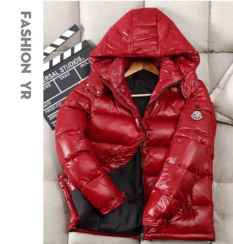 

2020 MONC Monestier De Clermont France Men Down Jacket Customized Badge Winter Thickening Coat Hooded Young Couples Down Jacket