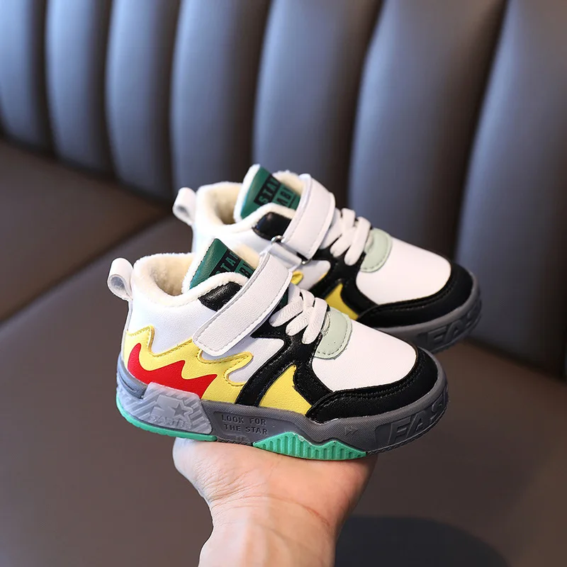 Детская зимняя обувь для мальчиков и девочек из флокированной кожи с меховой подкладкой-изоляцией, модные зимние ботинки с отделкой на щиколотке.