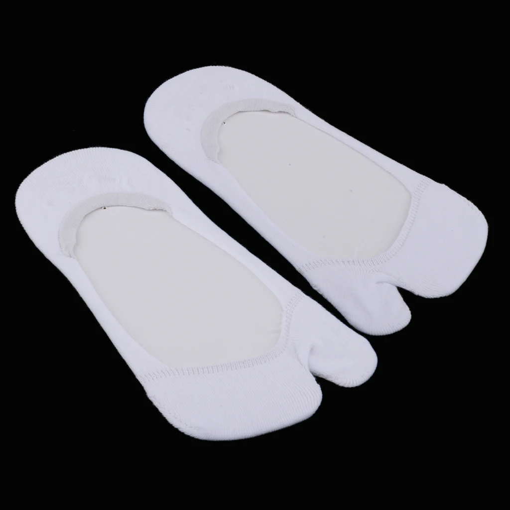 

4 Pairs of Women Two Toe Socks Cotton Big Toe Socks Invisible