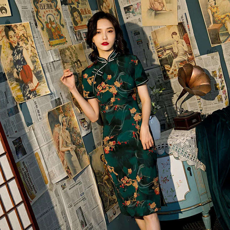 

Woman Chinese Cheongsam Vintage Floral Print Qipao Retro Short Sleeve Oriental Traditional Lady Elegant Party Dresse