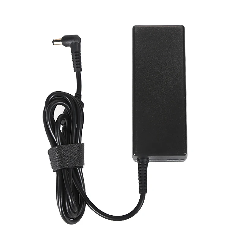

Lenovo IDEAPAD B560 B570 B580 B940 E46A G455 G460 G460A G465 20 4.5A 5,5*2,5