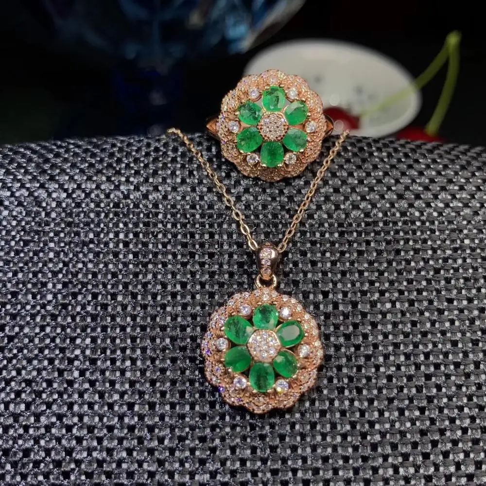 

GORGEOUS WOMEN JEWELRY SILVER RING GREEN NATURAL EMERALD RING AND NECKLACE JEWELRY SET WITH 925 SILVER PROMOTION PRICE