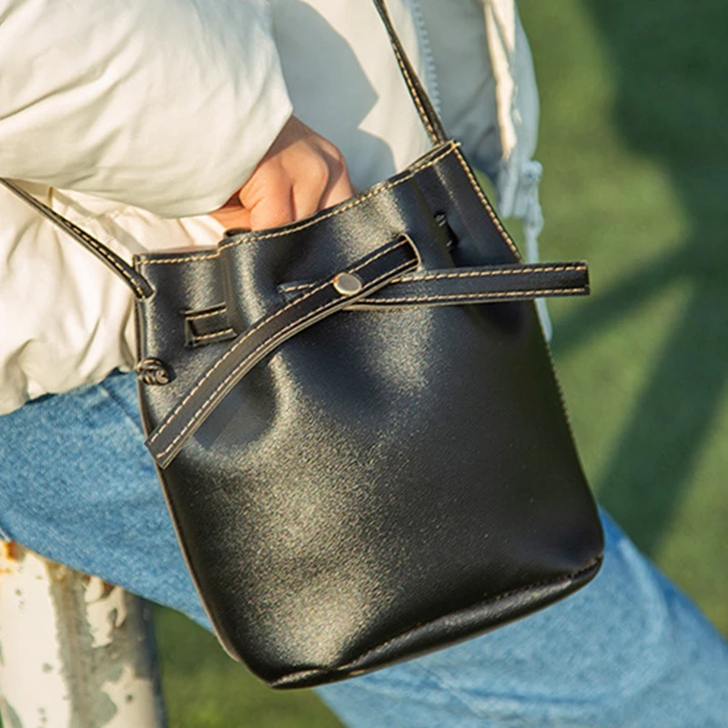 

ASDS-Ladies Bag PU Leather Messenger Bag Messenger Shoulder Bag Solid Color Bucket Handbag Women's Handbag