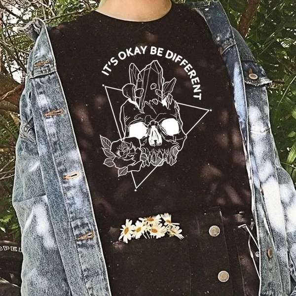 

It's Ok Be Different Black Cotton Gothic Shirt Men Women Clothing Hipster Skull Funny Gothic Black Unsiex Tees Street Style Tops