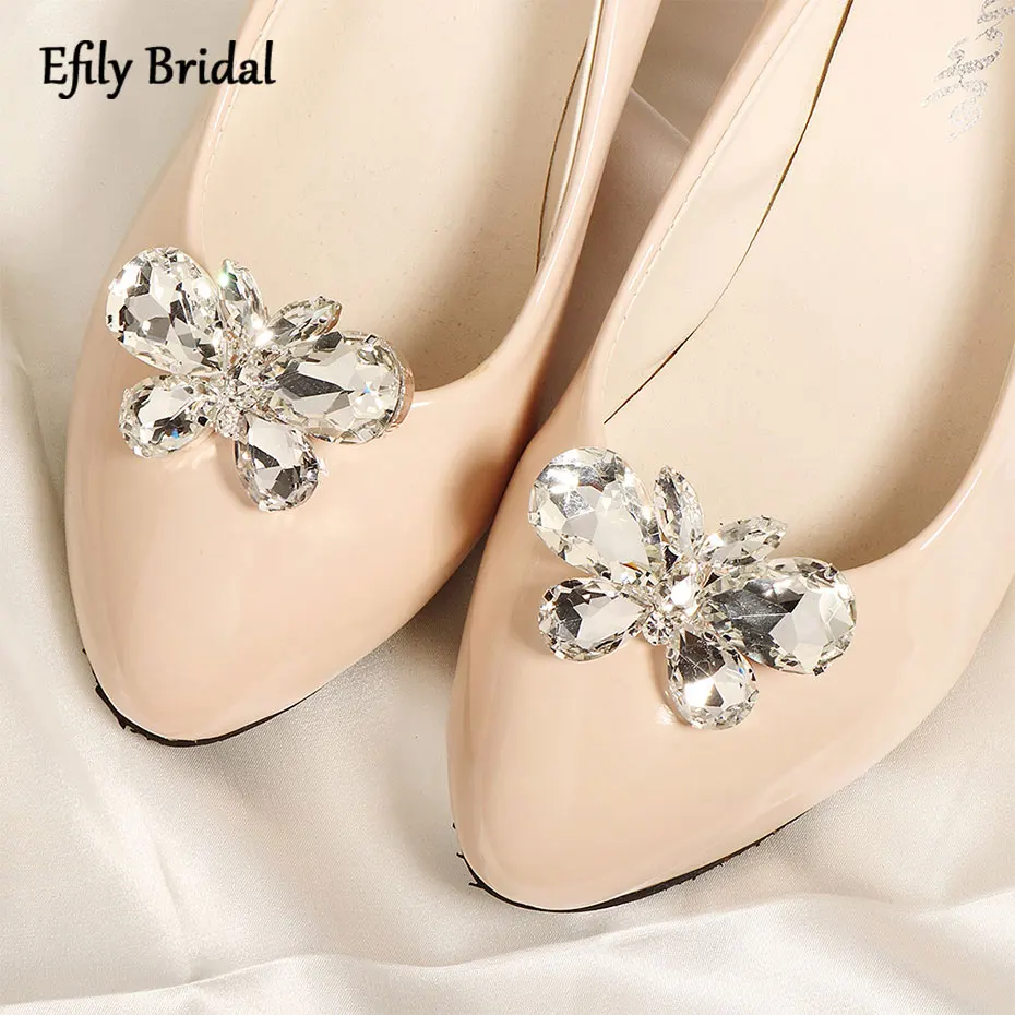 

Efily Rhinestone Butterfly Wedding Shoe Clips Ornaments Crystal Bride Accessories Shoe Buckle Charm Bride Brooch Party Gifts