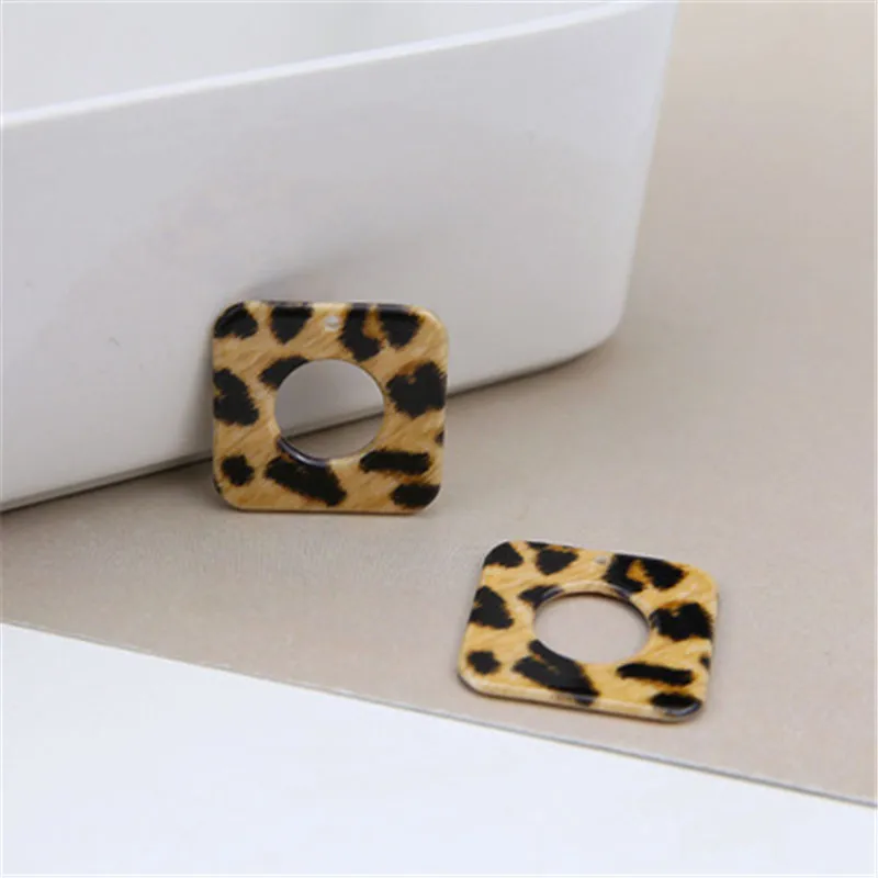 6 шт. 2020 корейские модные темпераментные леопардовые полые круглые серьги с