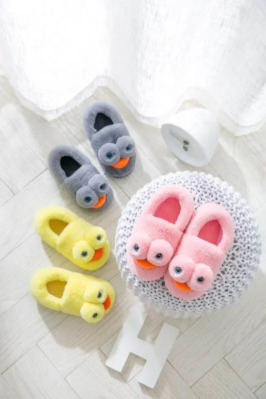 #805-cute duck plush slippers/ home indoor shoes in winter suitable for mid-kids |