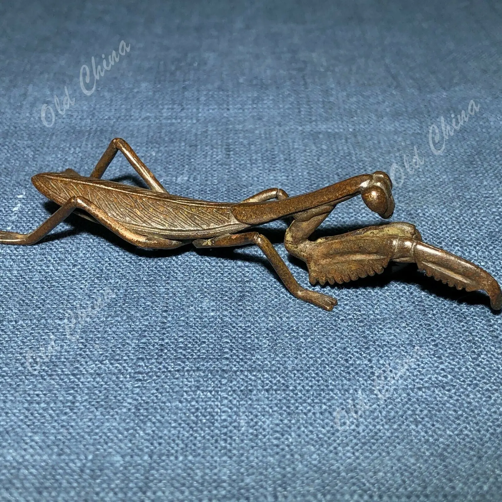 

Old Antique Collectible Solid Copper Handwork Chinese Mantis Ornament Statue