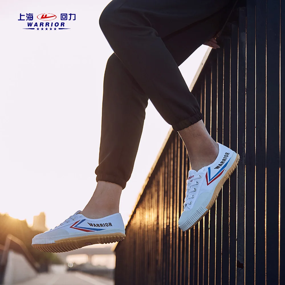 

RUNNING SHOES Canvas Breathable Light Student White Shoes Physical Examination Track Field Martial Arts Training Sports Shoe