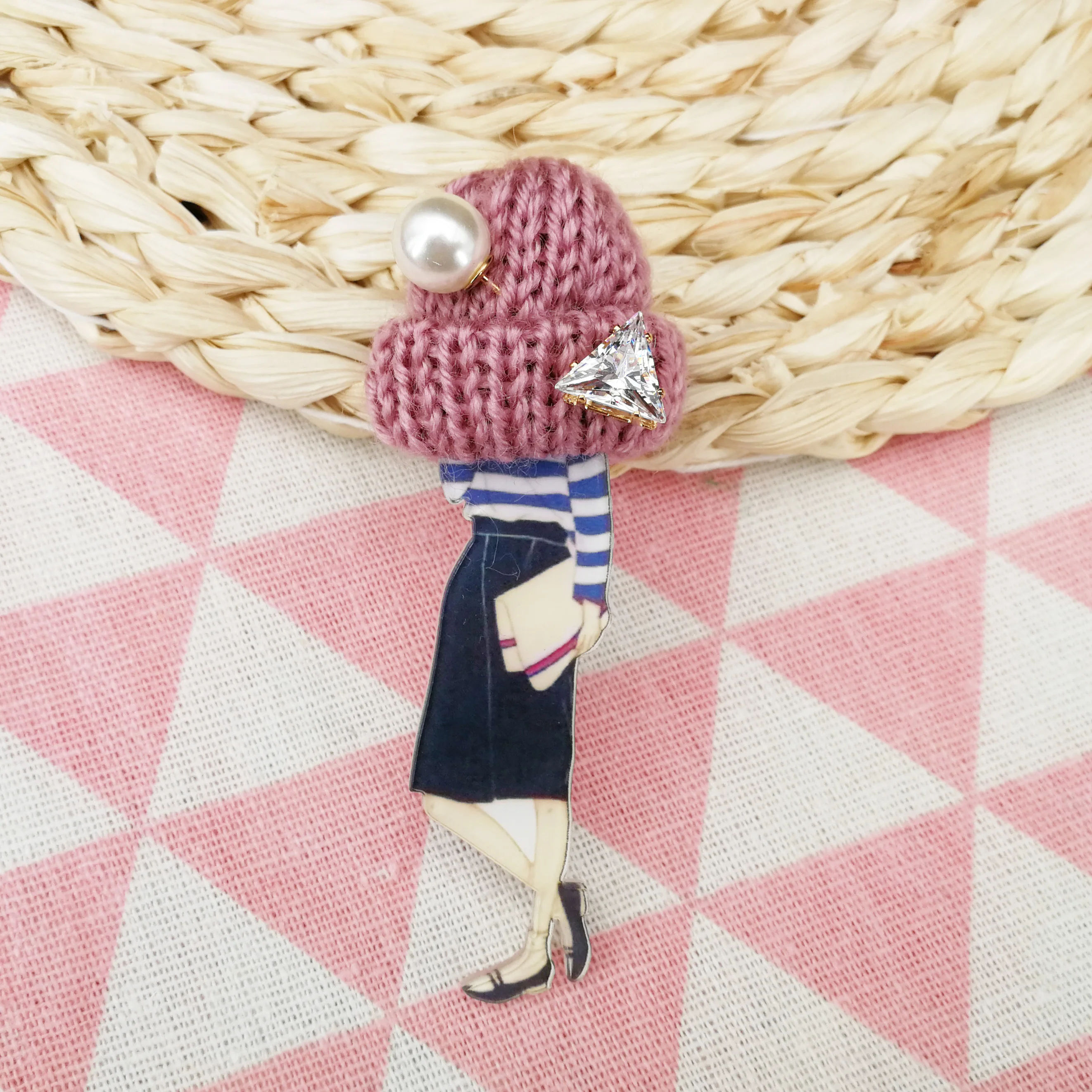 Новая брошь с булавками для женской девушки кристаллами и жемчугом Мультяшные