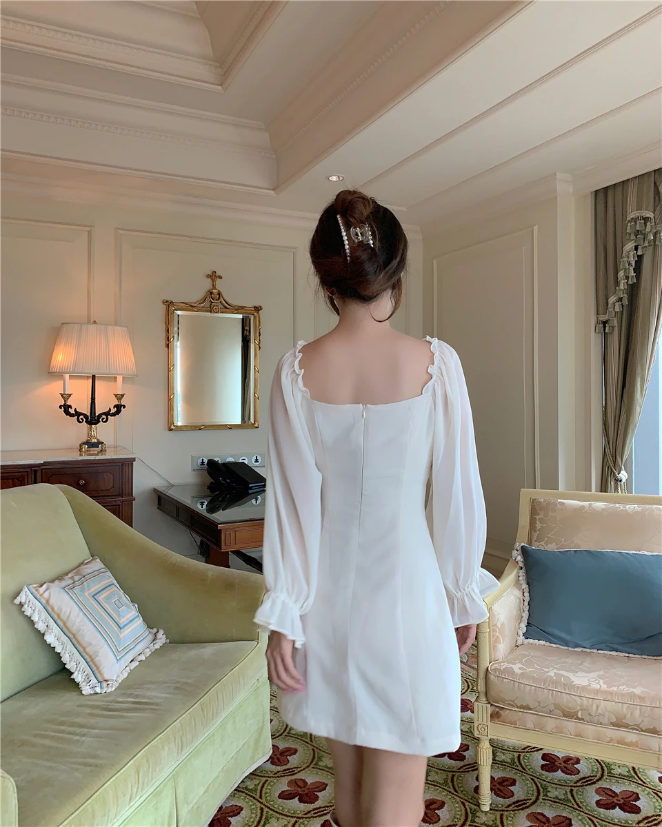 

Vintage Bandage Mini Dress Retro Square Collar Petal Sleeve Ruffles Short Design Lady Party Club Dress Vestido Festa Robe Femme