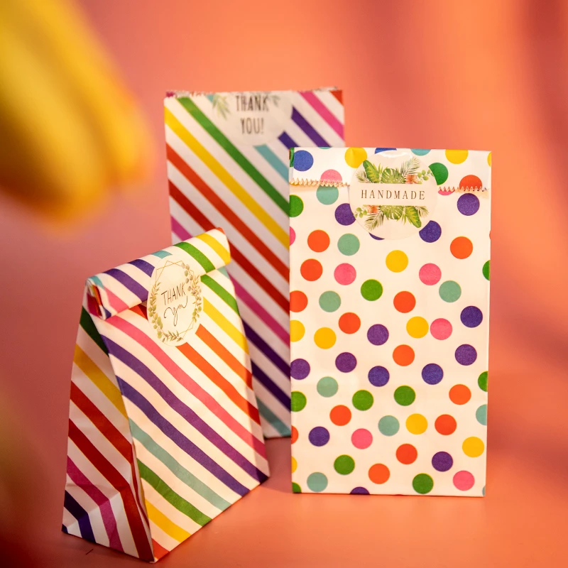 18Sets Rainbow Stripe Dot Paper Bags Wedding Xmas Party Favor Bag with Handmade Thank You Sticker DIY Gift Wrapping Supplies - купить по