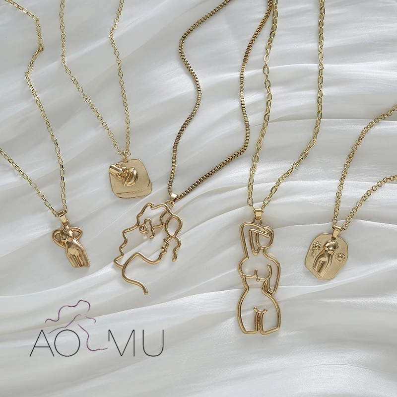 Ожерелье-портрет женское AOMU, золотого цвета, с объемными животными, 2020 металлическое, асимметричное, абстрактное, статуэтка-подвеска