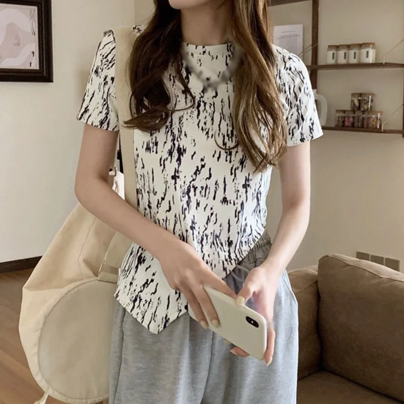 

Fashion Irregular Tie-dye Women Short Tee Shirts Crew Neck Short Top Summer Streetwear Female Basic Top