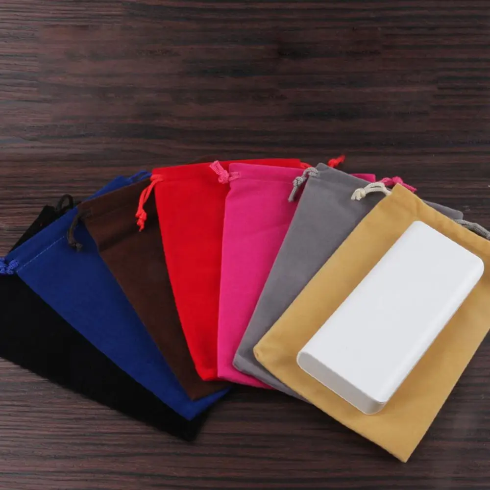 Большой запас дешевые бархатные мешки для ювелирных изделий игрушек косметики