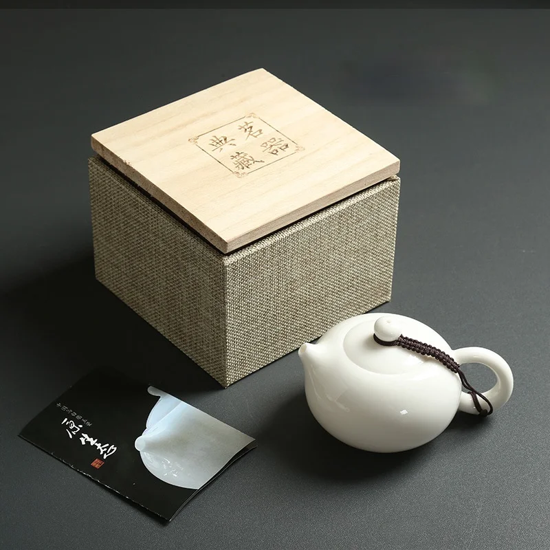 

Vintage Teapot White Porcelain Green Tea Products Infuser Teapots Puer Premium Mi Box Tetera Ceramica Kitchen Supplies EH60TP