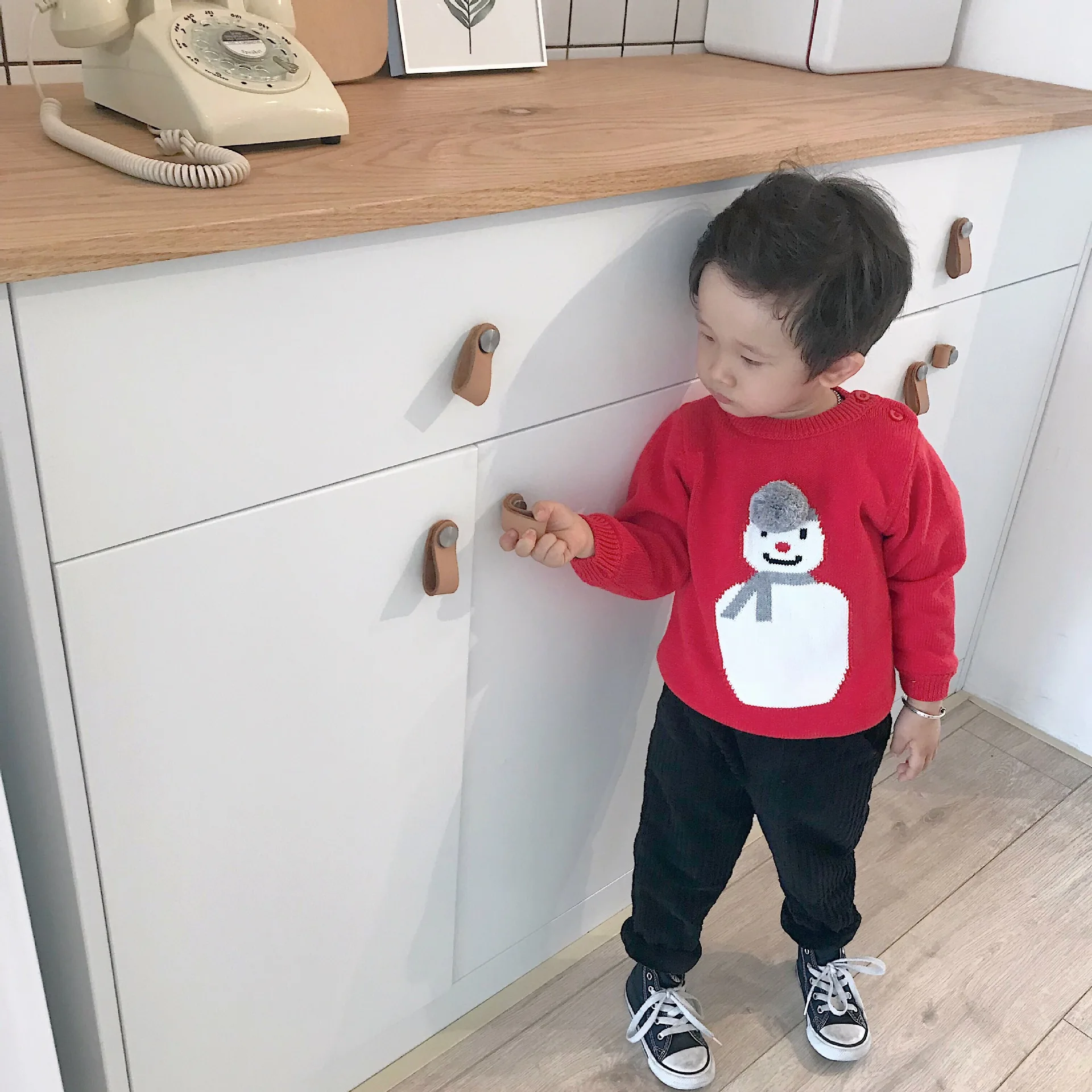Tonytaobaby Новая коллекция зимней одежды для маленьких мальчиков Одежда для детей, Одежда для девочек красного цвета, Рождественская одежда со снеговиком, детский вязаный свитер для девочки детский свитер, пуловер, свитер