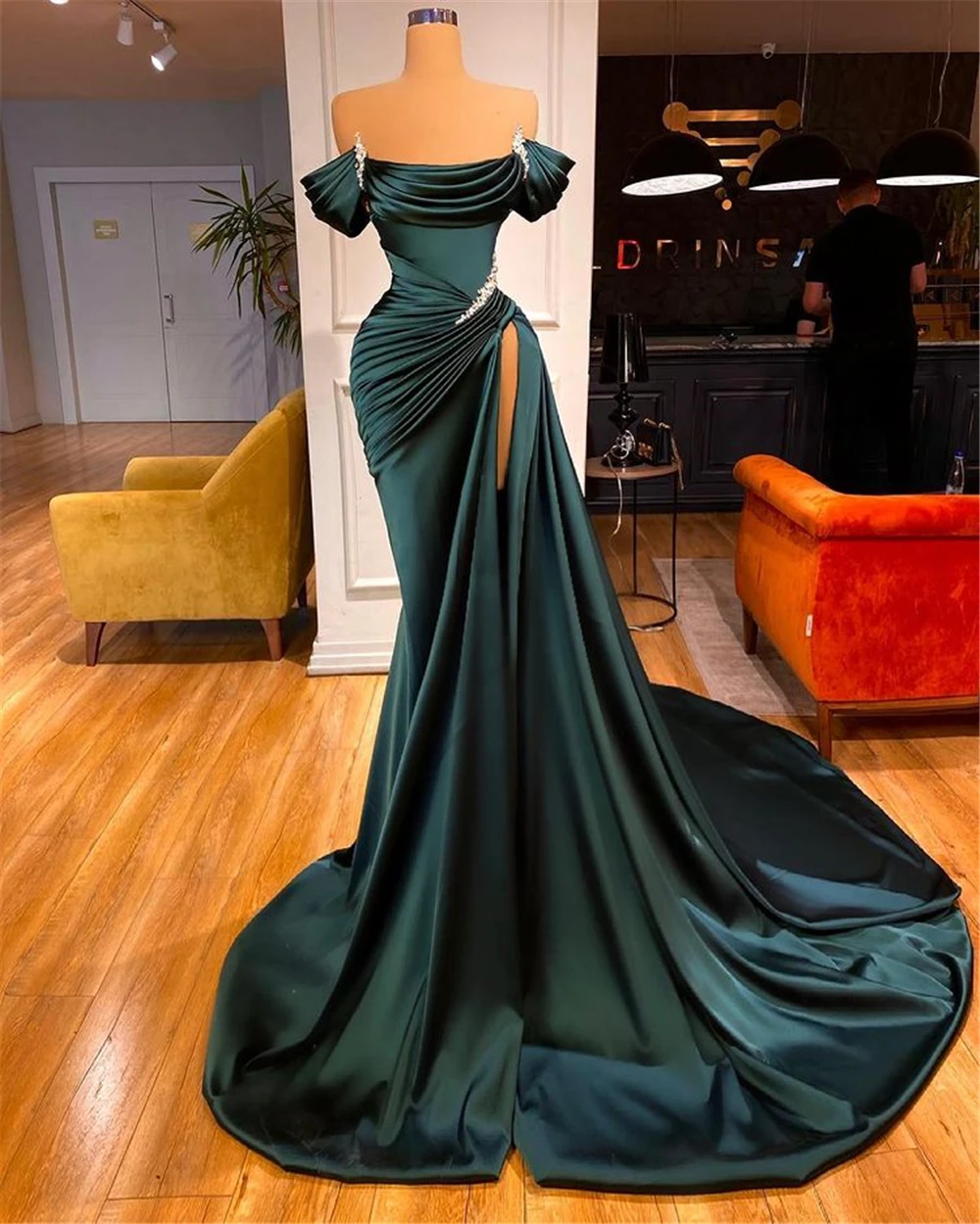 

2021 Dark Green Beaded Mermaid Evening Dresses Gowns For Woman Night Wear Party Dress High Split Plus Size Abendkleider