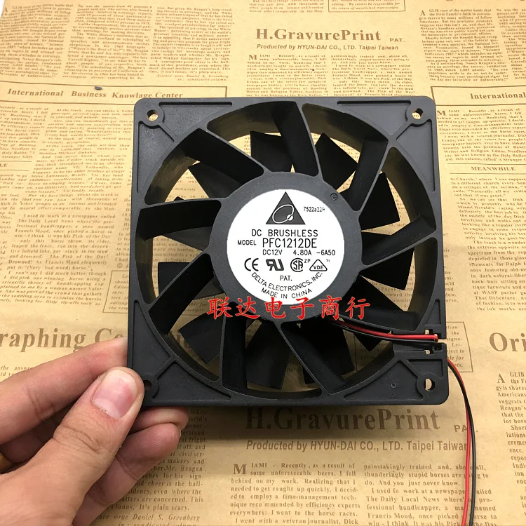 Двухпроводной охлаждающий вентилятор для сервера Delta Electronics PFC1212DE 6A50 DC 12 В 120 А 120x38